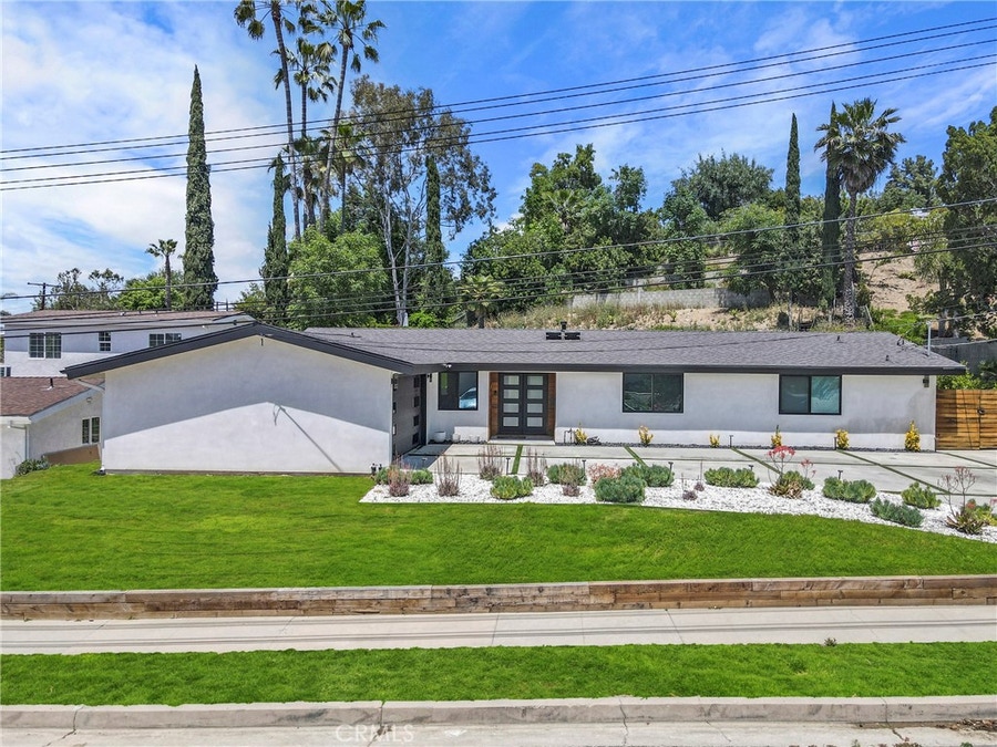 Property photo for 20823 Collins Street, Woodland Hills, CA